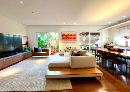 Casa de Condomínio com 5 Quartos à venda, 275m² no Campo Belo, São Paulo