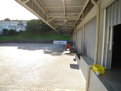 Galpão/Depósito/Armazém com 1 Quarto para alugar, 80000m² no Pirajá, Salvador