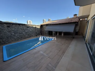 Casa com 3 Quartos para alugar, 329m² no Lídice, Uberlândia