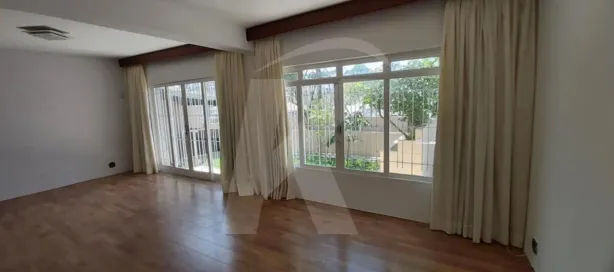 Sobrado com 4 Quartos para alugar, 280m² no Vila Pedra Branca, São Paulo