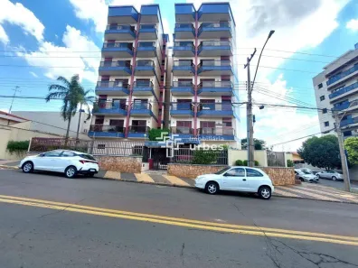 Apartamento com 3 Quartos para alugar, 133m² no Vila Jones, Americana