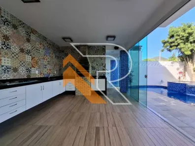 Casa com 8 Quartos à venda, 378m² no Itaipu, Niterói