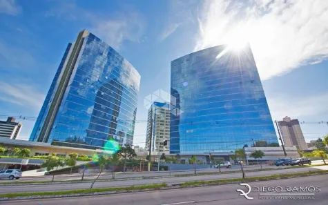 Sala Comercial à venda, 44m² no Petrópolis, Porto Alegre