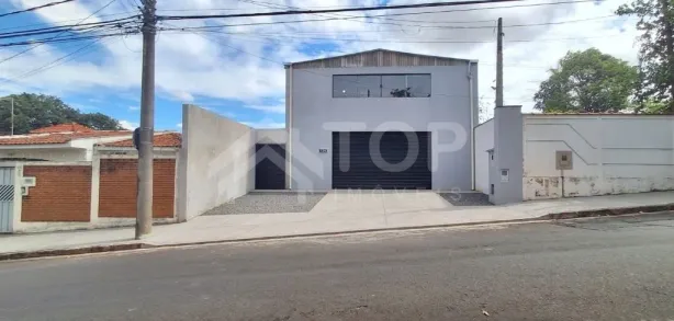 Galpão/Depósito/Armazém para alugar, 180m² no Vila Arnaldo, São Carlos