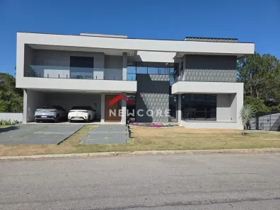 Sobrado com 4 Quartos à venda, 470m² no Centro, Jambeiro