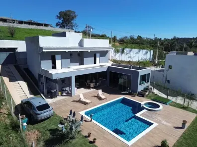 Fazenda/Sítio com 3 Quartos à venda, 2000m² no DONA CATARINA, Mairinque
