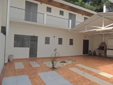 Sobrado com 3 Quartos para alugar, 297m² no Portão, Curitiba