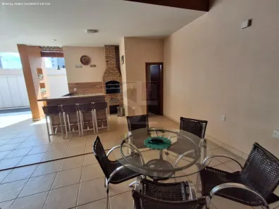 Casa com 3 Quartos à venda, 200m² no Alto Umuarama, Uberlândia