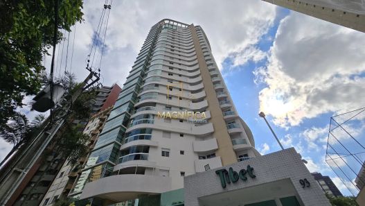 Apartamento com 4 Quartos à venda, 229m² no Água Verde, Curitiba