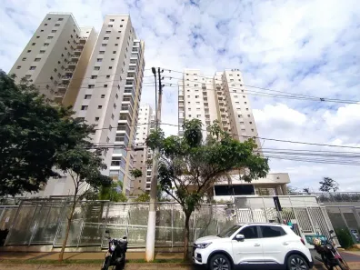 Apartamento com 3 Quartos para alugar, 110m² no Jardim Karaíba, Uberlândia