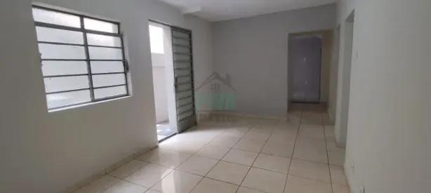 Casa com 3 Quartos para alugar, 70m² no Padre Eustáquio, Belo Horizonte