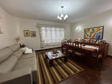 Imóvel Comercial com 3 Quartos à venda, 210m² no Aurora, Londrina