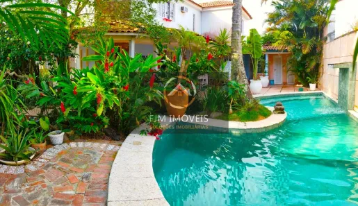 Casa com 3 Quartos à venda, 206m² no Maravista, Niterói