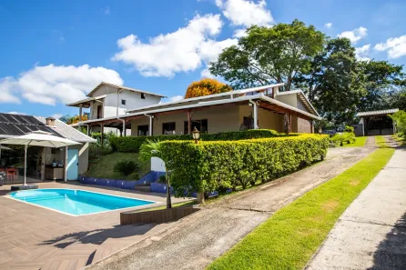 Fazenda/Sítio com 4 Quartos à venda, 2000m² no Santa Cecilia, Esmeraldas