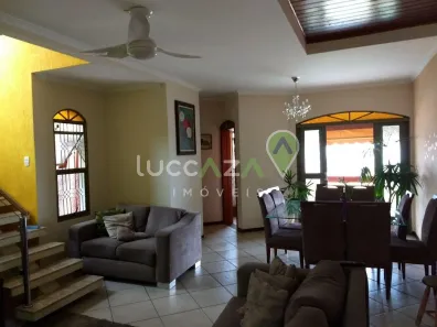 Sobrado com 3 Quartos à venda, 260m² no Jardim Altos de Santana I, Jacareí