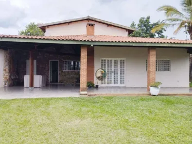 Fazenda/Sítio com 3 Quartos à venda, 239m² no Village Campinas, Campinas