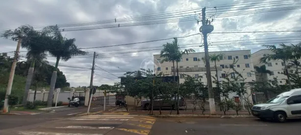 Apartamento com 2 Quartos para alugar, 45m² no Bairro Seminário, Campo Grande