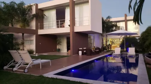 Casa de Condomínio com 4 Quartos à venda, 450m² no Busca Vida (Abrantes), Camaçari