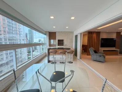 Apartamento com 3 Quartos à venda, 222m² no Zona 01, Maringá