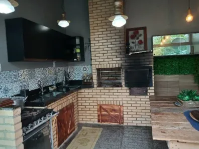 Casa com 4 Quartos à venda, 135m² no Extensão do Bosque, Rio das Ostras