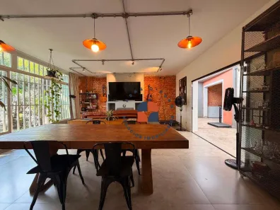 Casa com 2 Quartos à venda, 225m² no Alto da Lapa, São Paulo