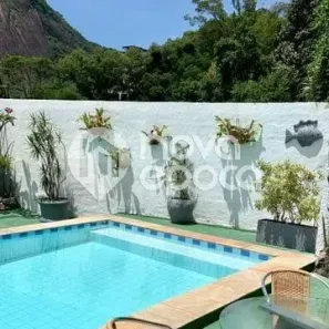 Casa com 9 Quartos à venda, 600m² no Laranjeiras, Rio de Janeiro