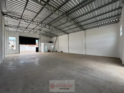Galpão/Depósito/Armazém para alugar, 220m² no Saúde, Mogi Mirim