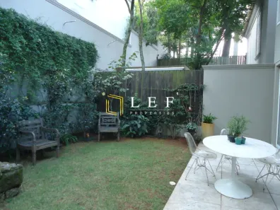 Casa de Condomínio com 3 Quartos à venda, 280m² no Real Parque, São Paulo