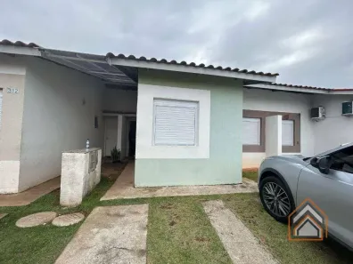 Casa de Condomínio com 2 Quartos para alugar, 46m² no Terra Nova, Alvorada