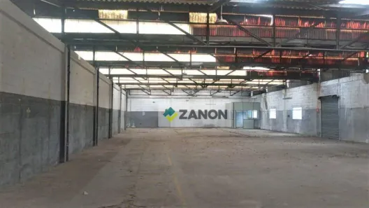 Galpão/Depósito/Armazém à venda, 4400m² no Centro, Diadema
