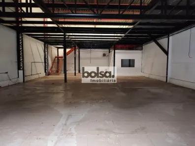 Prédio Comercial para alugar, 273m² no Centro, Bauru