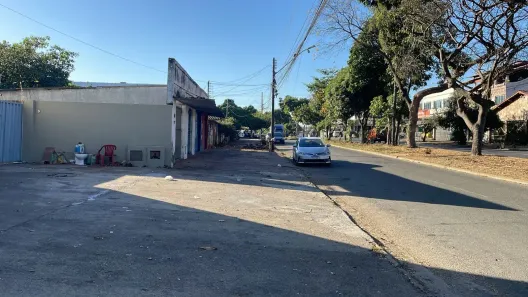 Prédio Residencial para alugar, 260m² no Jardim Santo Antônio, Goiânia