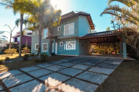 Casa de Condomínio com 5 Quartos à venda, 320m² no Jardim Indaiá, Embu das Artes