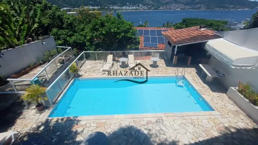 Casa com 5 Quartos à venda, 240m² no São Francisco, Niterói