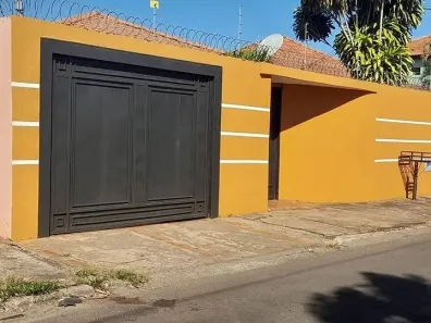 Casa com 4 Quartos à venda, 444m² no Vila Taveirópolis, Campo Grande