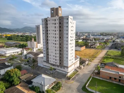 Apartamento com 2 Quartos à venda, 55m² no Dehon, Tubarão