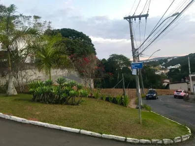 Lote/Terreno à venda, 1350m² no São Pedro, Juiz de Fora