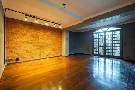 Casa com 3 Quartos à venda, 240m² no Jardim Paulista, São Paulo