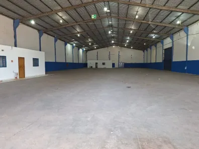 Galpão/Depósito/Armazém para alugar, 1500m² no Distrito Industrial, Cuiabá