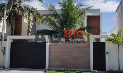 Casa com 5 Quartos à venda, 435m² no Peró, Cabo Frio