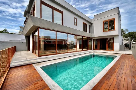 Casa de Condomínio com 4 Quartos à venda, 580m² no Vina Del Mar, Juiz de Fora