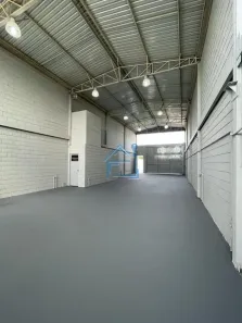 Galpão/Depósito/Armazém à venda, 350m² no Wanel Ville, Sorocaba