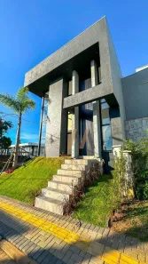 Casa com 3 Quartos à venda, 180m² no Jansen, Gravataí