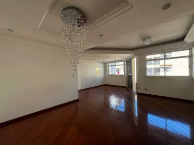 Apartamento com 3 Quartos à venda, 195m² no Centro, Divinópolis