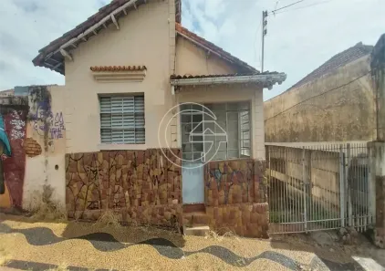 Casa com 2 Quartos à venda, 160m² no Centro, Marília