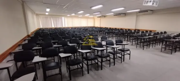 Prédio Comercial à venda, 1708m² no Madureira, Rio de Janeiro