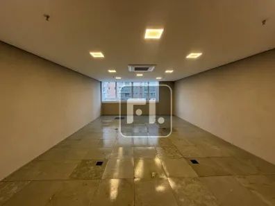 Sala Comercial para alugar, 56m² no Dezoito do Forte Empresarial/Alphaville., Barueri