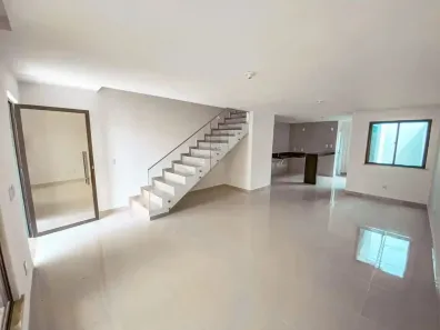 Sobrado com 3 Quartos à venda, 128m² no Coité, Eusébio