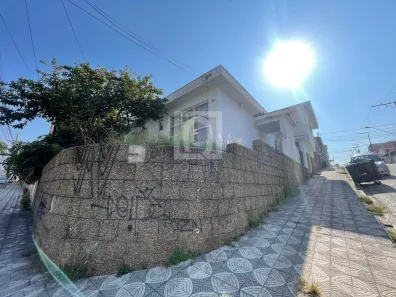 Imóvel Comercial com 3 Quartos à venda, 200m² no Vila Carvalho, Sorocaba