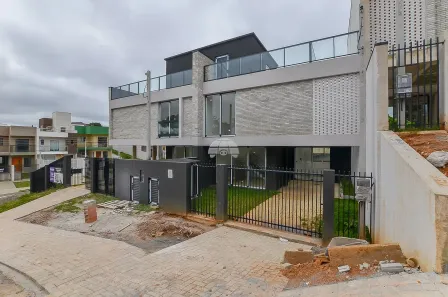 Sobrado com 3 Quartos à venda, 112m² no Pilarzinho, Curitiba